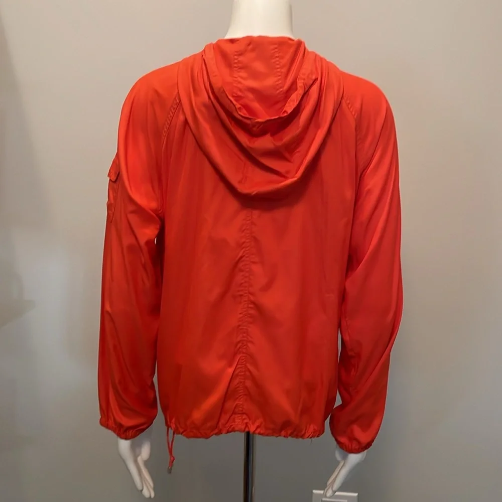 Izod Outerwear Pullover Windbreaker in Orange Size L